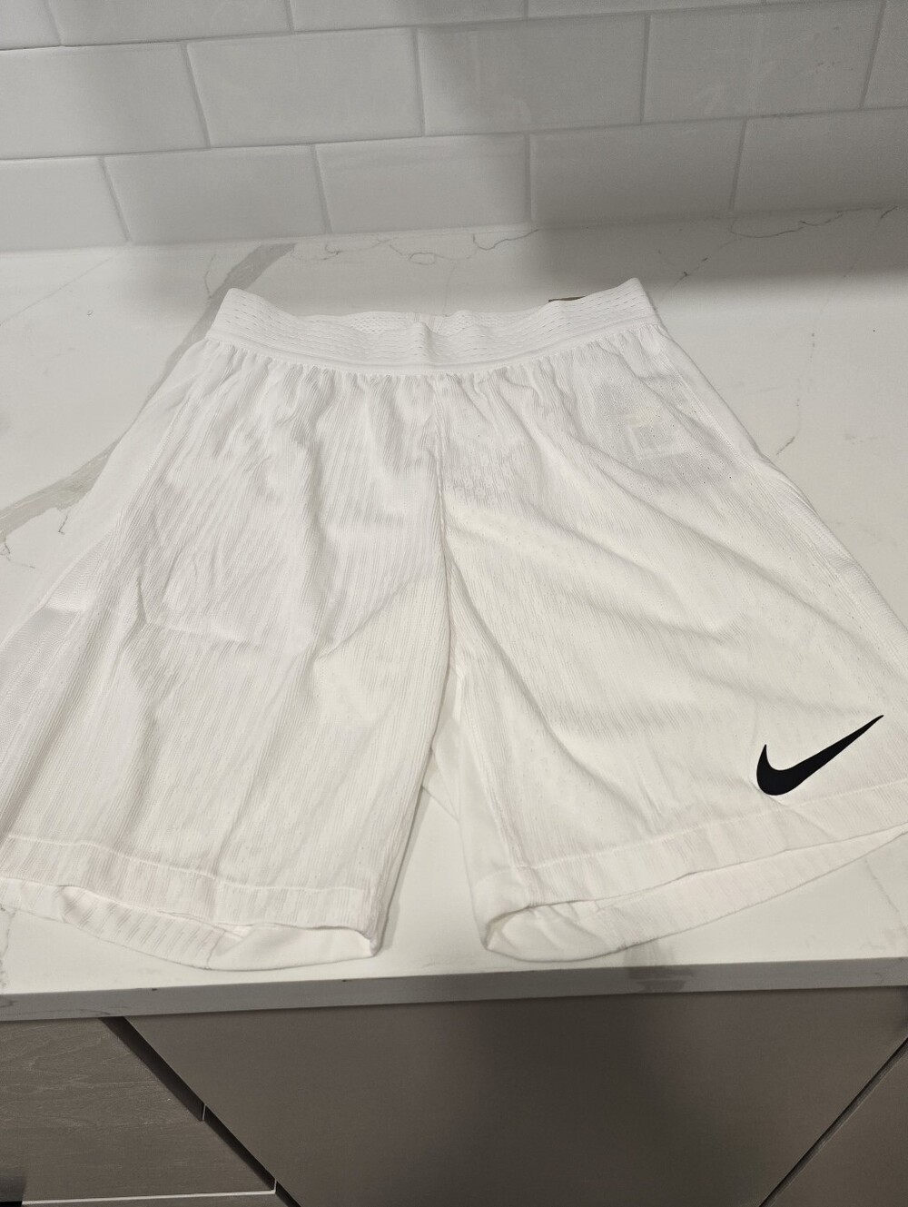 Nike Vapor V Knit Football Shorts White Dri Fit ADV FZ9352-101 Mens size S